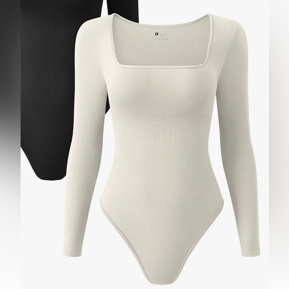 OQQ women’s square neck long sleeve bodysuit - NWOT